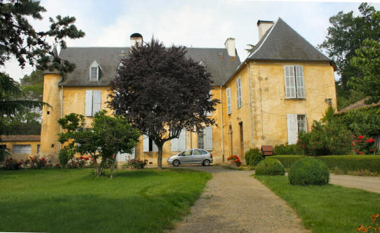 property near Pau